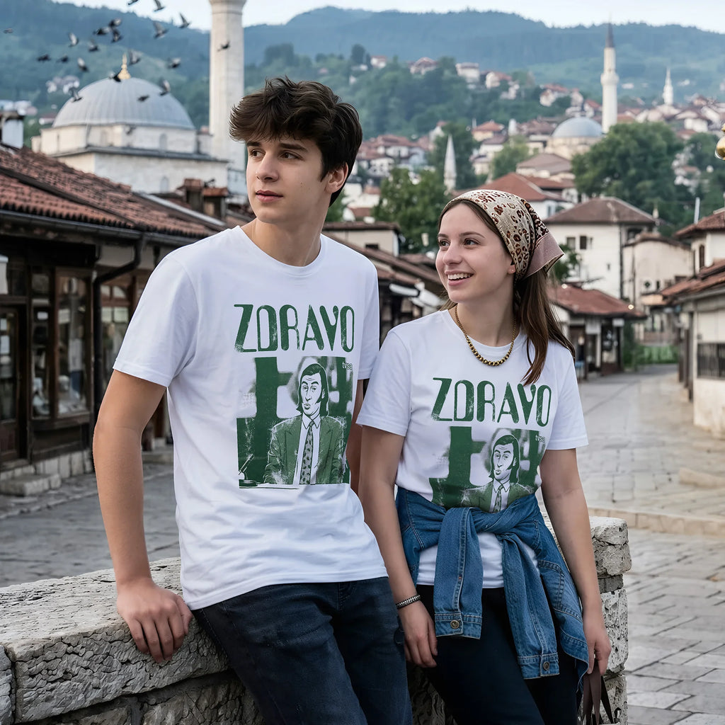 Picture of two kids in Sarajevo wearing Zdravo t-shirt